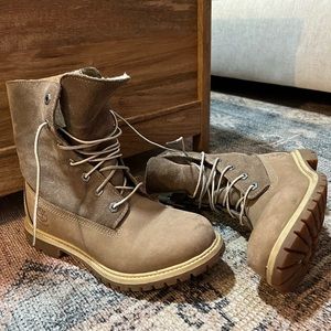 Timberland Women’s Sherpa Boots